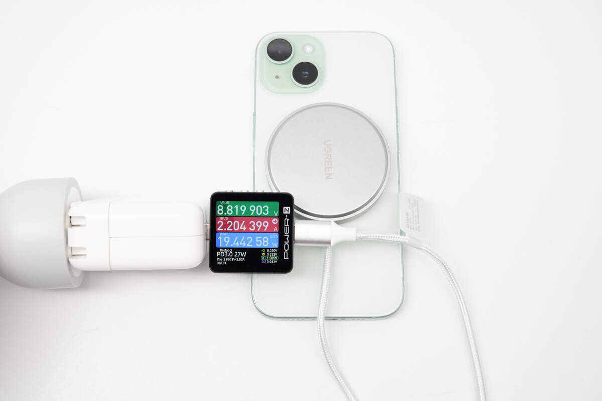 果原装无线磁吸无线充模组拆解mg不朽情缘网站可完美替代苹(图5) 果原装无线磁吸无线充模组拆解mg不朽情缘网站可完美替代苹(图5)