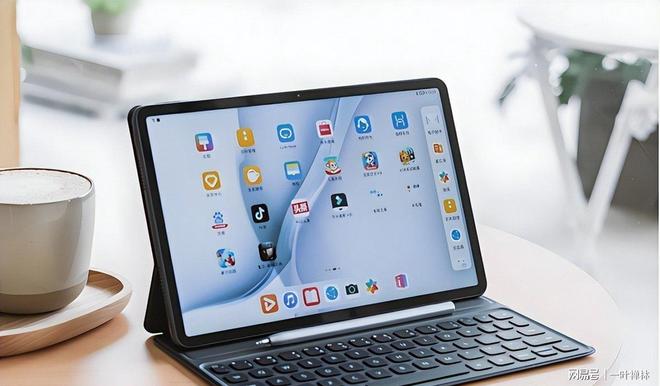 ？鸿蒙二合一出现之前人们走了多少弯路？mg不朽情缘网站平板电脑能够二合一吗(图4)